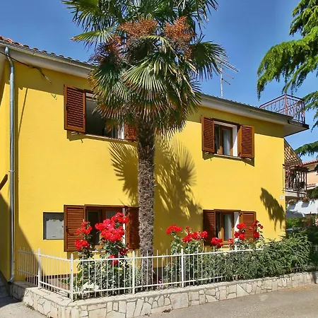 Awesome In Novigrad With Kitchen Novigrad (Istria)